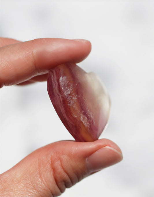 フローライトハートストーン0330