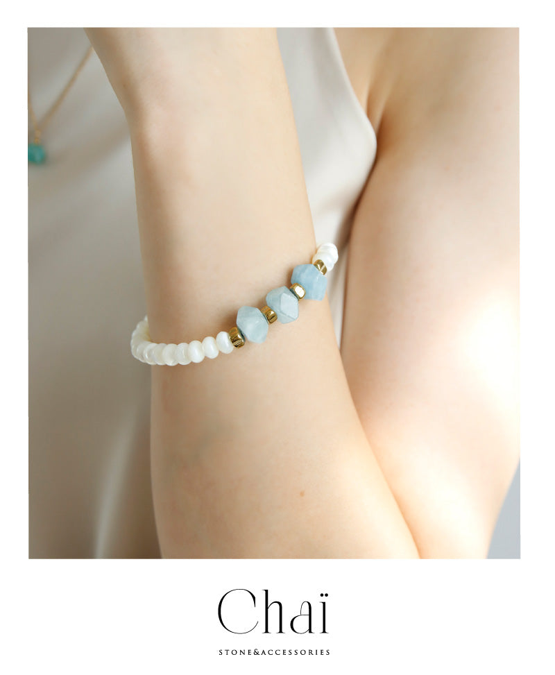 アクアマリン マザーオブパール ブレスレット【深い癒し/女性の魅力】