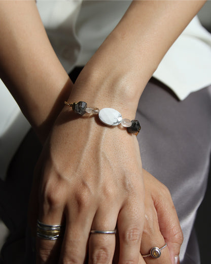 【2026NEW】Grâce Bracelet | ハウライト×ルチルクォーツ