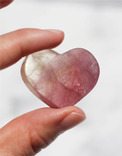 フローライトハートストーン0330