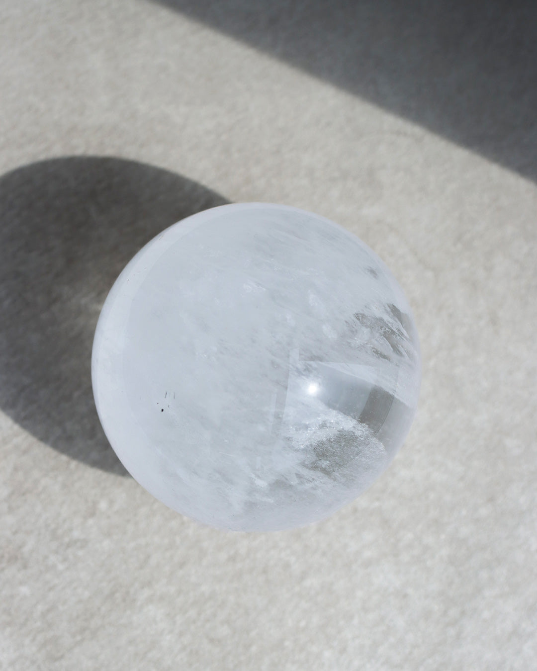 天然水晶玉 直径67mm