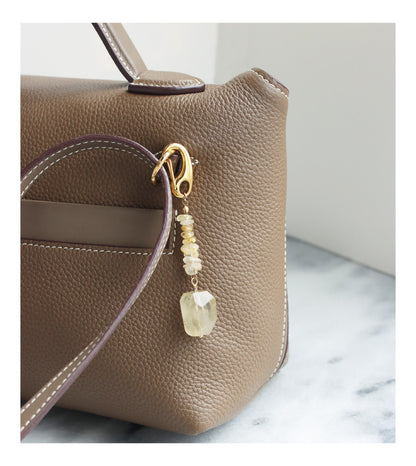 ストーン チャーム